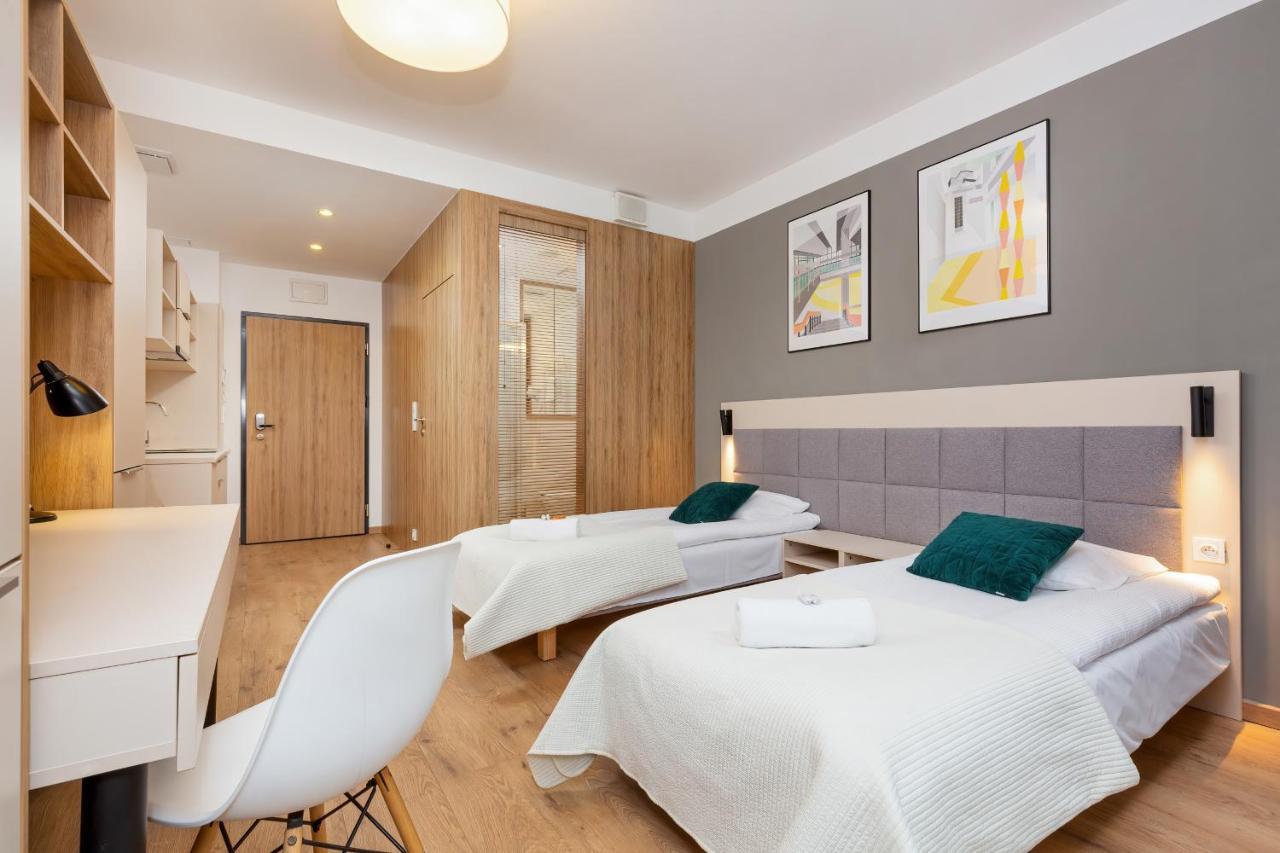 Wolska Residence Apartments With Parking By Noclegi Renters Βαρσοβία Εξωτερικό φωτογραφία