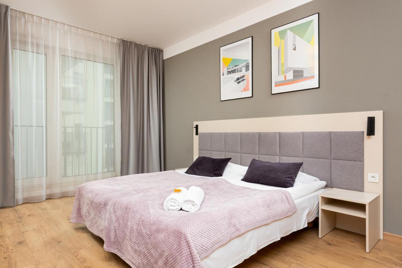 Wolska Residence Apartments With Parking By Noclegi Renters Βαρσοβία Εξωτερικό φωτογραφία