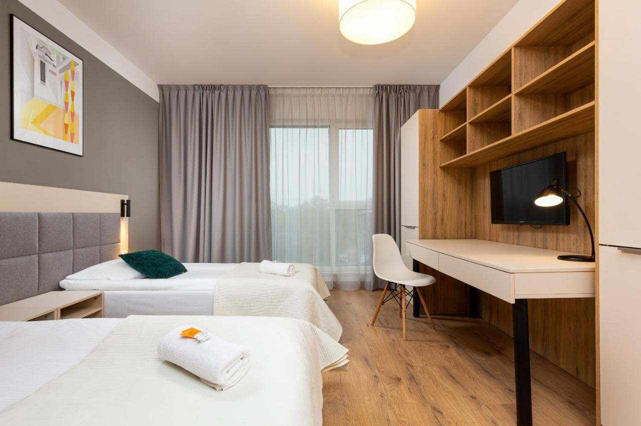 Wolska Residence Apartments With Parking By Noclegi Renters Βαρσοβία Εξωτερικό φωτογραφία